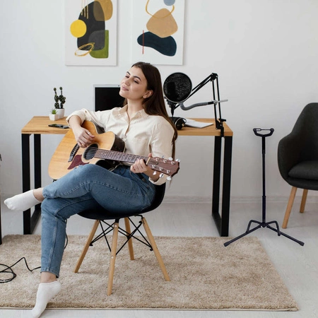 Zestaw: Gitara klasyczna 4/4 38" kolor naturalny GK38NAT Golden Guitar+ pokrowiec+ tuner+ struny+ kostki+ statyw podłogowy