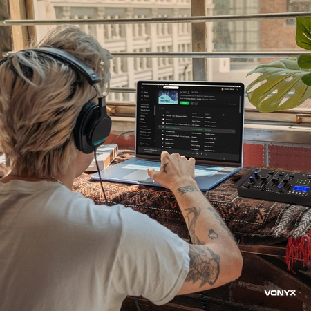 Mikser 4-kanałowy STM3030 VONYX