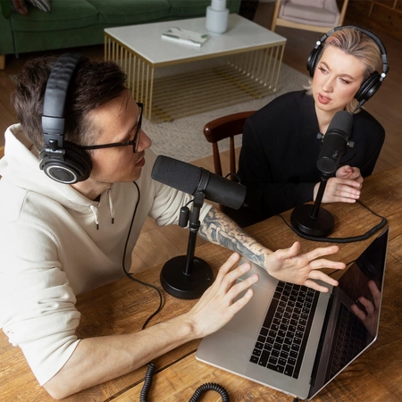 Krótki stand stołowy do mikrofonów Vonyx