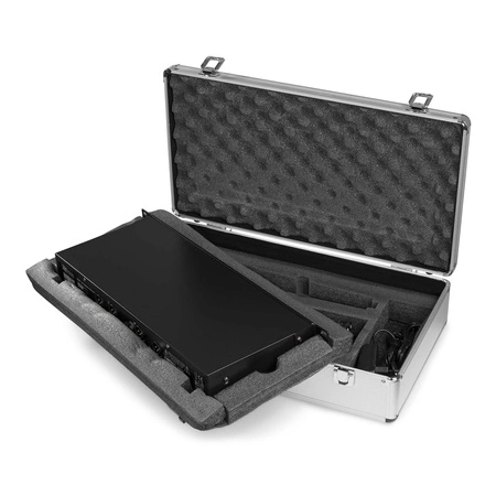 Zestaw czarnych głośników naściennych 16 x 6.5" BC65V z wzmacniaczem wielostrefowym oraz bezprzewodowym zestawem mikrofonowym