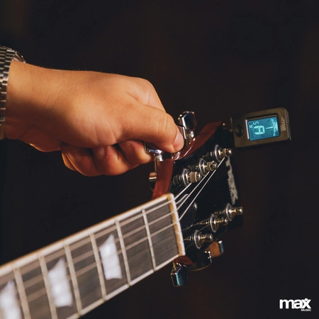 Zestaw: Gitara elektryczna GigKit w stylu LP ciemnoczerwona+ wzmacniacz+ akcesoria