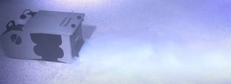 Zestaw: Wytwornica dymu ciężkiego DMX ICE1800+ płyn do dymu 5l Beamz