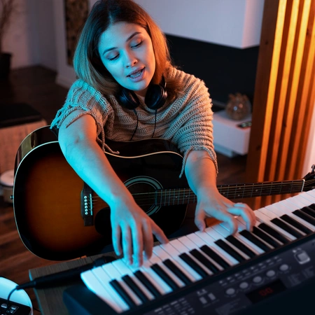 Keyboard 61- klawiszy bateryjny+ mikrofon KB15 Max