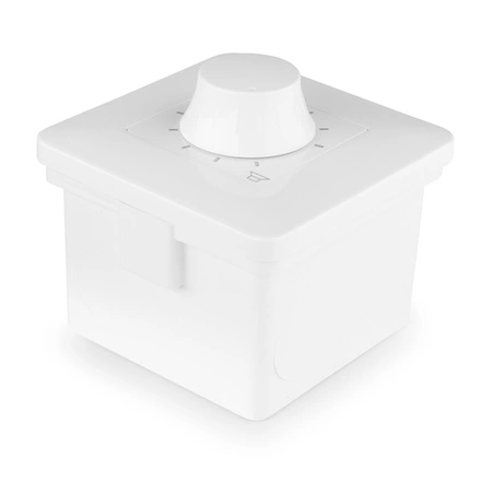 4 strefowy zestaw białych głośników instalacyjnych 4 x 8" CSPB8 100V z wzmacniaczem i kontrolerami głośności