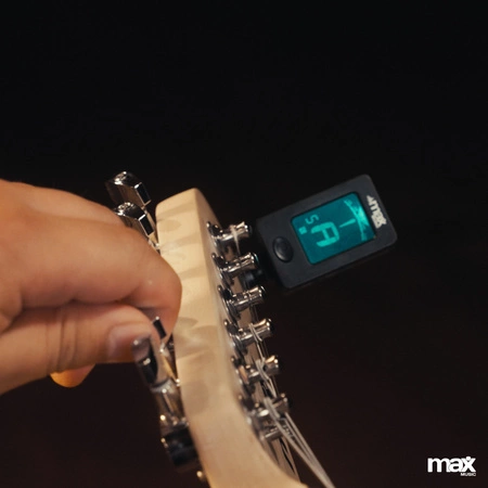 Zestaw: Gitara elektryczna GigKit Max czarna+ wzmacniacz akcesoria