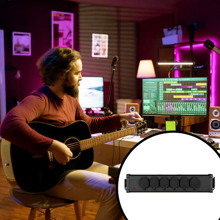 Rozdzielacz zasilania Power Dynamics PSB35 z 7 wodoodpornymi złączami Powercon – P-Con IN – 7x P-Con OUT