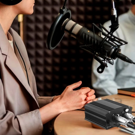 Zasilacz phantom Vonyx VDX10 48 V - USB-C - zbalansowane wejście i wyjście XLR - czarny