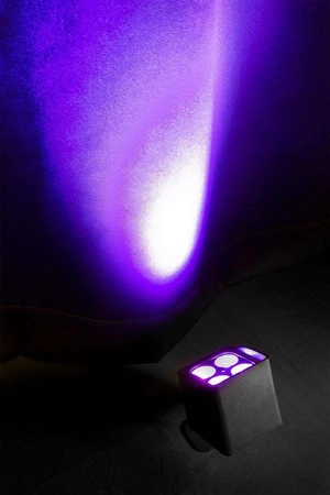 Oświetlacz akumulatorowy BeamZ BBP44 Mini Uplight do użytku na zewnątrz 4x4W 4in1