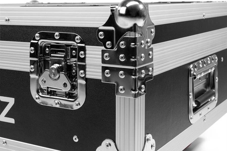 FCC12 Case na 6 Oświetlaczy LED Bar BBB612 z systemem ładowania