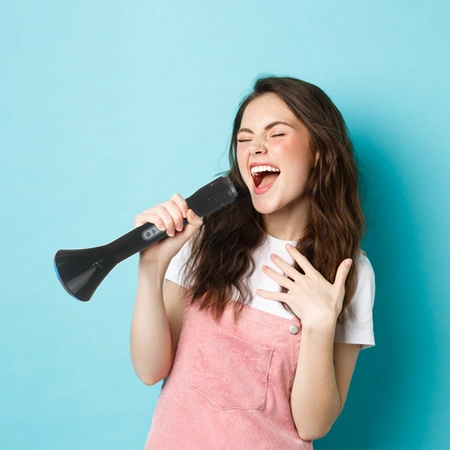 Mikrofon z głośnikiem do karaoke Party KAMIC kolor czarny