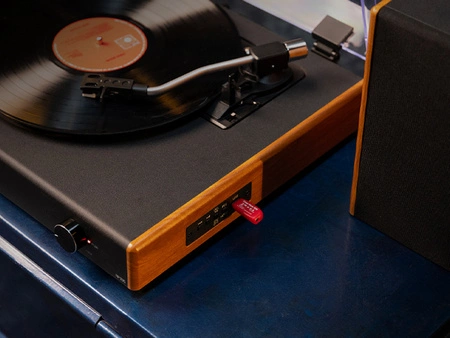 Gramofon z głośnikami RP335 Vintage brązowy Audizio