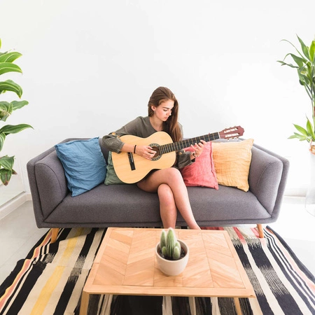 Zestaw: Gitara klasyczna 4/4 38" kolor naturalny Golden Guitar+ akcesoria+ 2x statyw+ podnóżek gitarowy